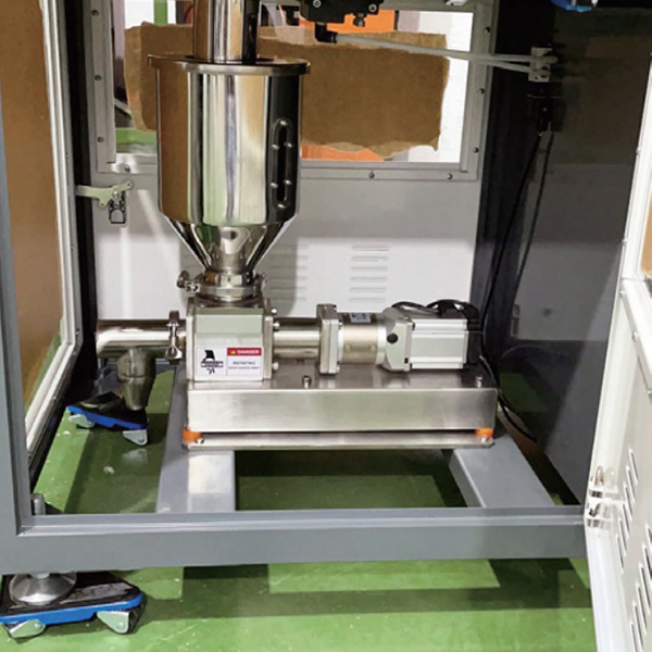 失重式單組份母粒計(jì)量系統(tǒng)